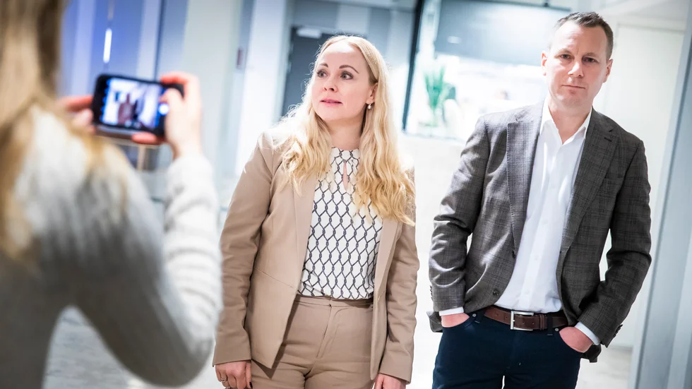 Pusselbitarna börjar falla på plats för åklagarna Lindha Strömberg och Fredrik Hannu.