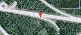 Stopp på väg 56 på grund av trafikolycka med två personbilar