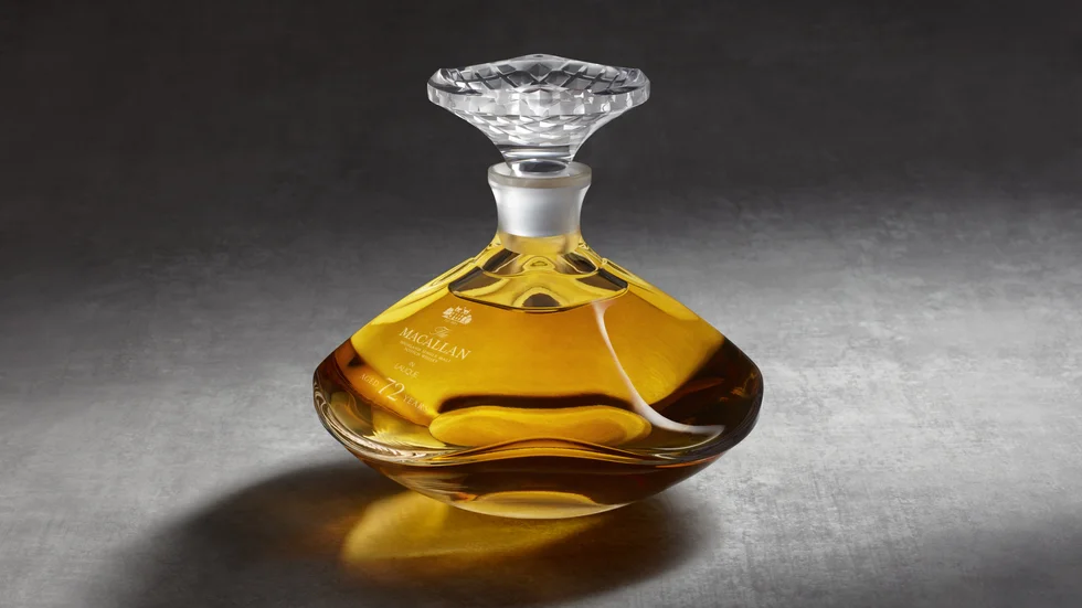 Whiskyn, av märket Macallan, är den dyraste som sålts i Sverige. Arkivbild.