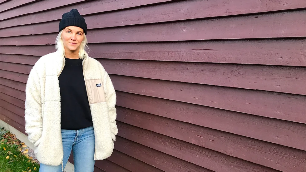 För några veckor sedan var det inbrott i Julia Adlers hem. Hon berättade själv om hur det kändes på sociala medier och inlägget fick stor spridning.