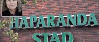 Haparandas kommundirektör Lena Ekh tvingas bort