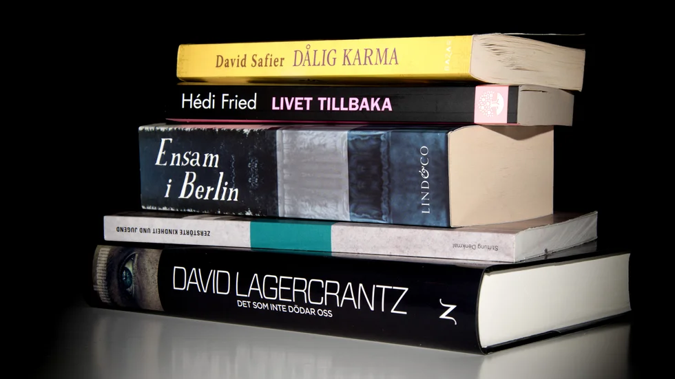 Trots att biblioteket är stängt går det att låna böcker.