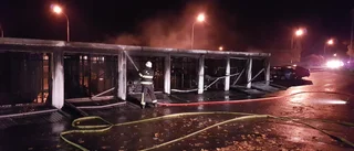 Förstörda garagelängan utreds som mordbrand
