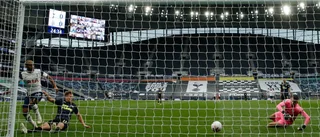 Newcastle räddade av VAR mot Tottenham