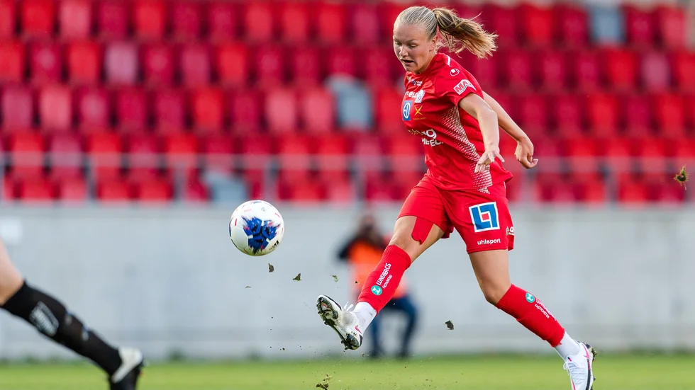 Frida Leonhardsen Maanum och LFC möter Djurgården på Stockholms Stadion.