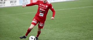 Självmål och utvisning när PIF förlorade genrepet