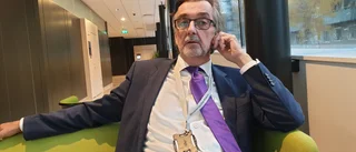 Kritik för att åklagarna arbetar på länk under mordmål