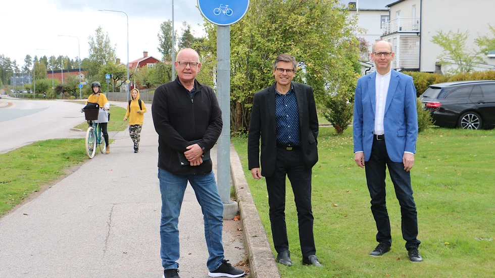 Ulf Larsson, Lars Rosander och Per-Inge Pettersson berättar om arbetet mot en bättre folkhälsa i Hultsfreds kommun. Ett arbete som i mångt och mycket går ut på att få fler att börja motionera.