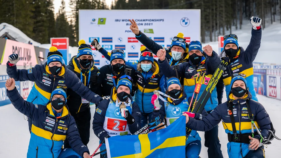 De svenska stafettlagen innehåller fyra åkare från Piteå Skidskytteklubb. det blev Hanna och Elvira Öberg samt Peppe Femling och Jesper Nelin