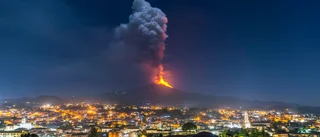 Vulkanen Etna i spektakulärt utbrott