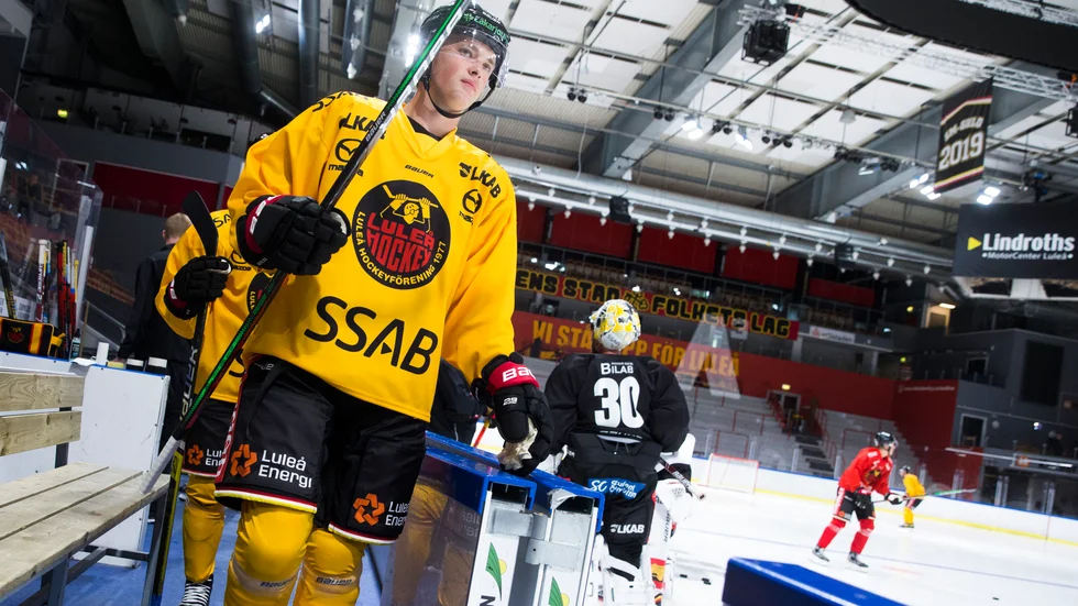 Noel Gunler, Luleå Hockey, är tillbaka i juniorkronorna igen efter att ha fått nobben förra säsongen och nu siktar han på att spela den kommande JVM-turneringen.