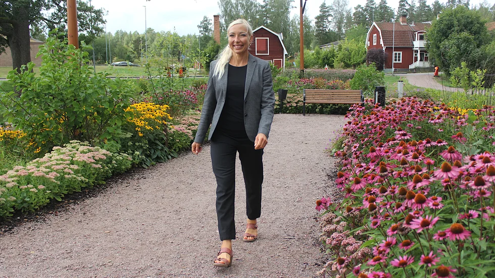 I Hagadalsparken, som är en del i Hultsfreds kommuns Makeover, trivs Sara Dolk. Projektet benämner hon som unikt och placerar sig i topp på hennes lista över roligaste projekt hon varit delaktig i. 
