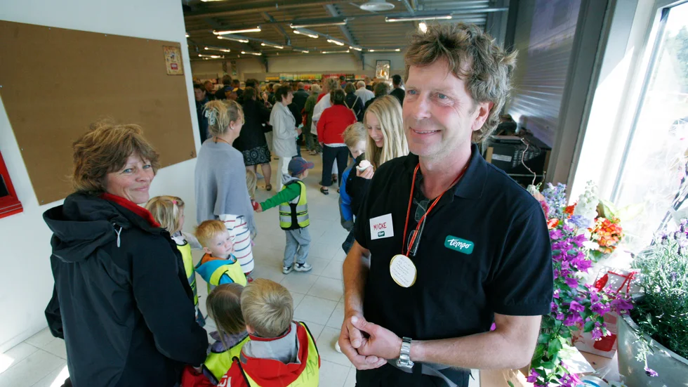 "Den 21 juni 2011 invigdes Stenkyrkaaffären. Vad jag vet den enda nystartade landsbygdsaffären i Sverige de senaste tio åren. "