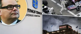 Rättegång mot bank-vd:n inledd efter fem år