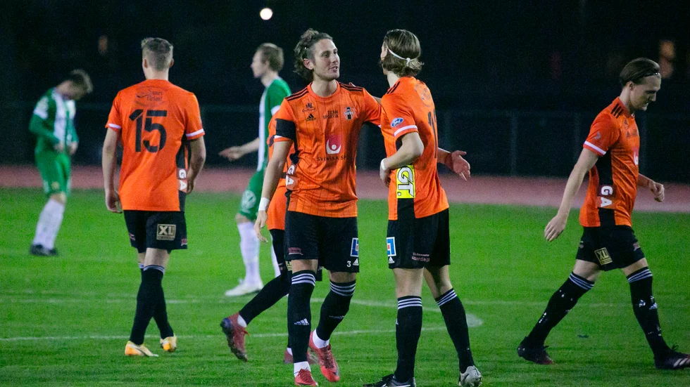 Sebastian Starkenberg och hans lagkamrater i FC Gute Ineder mot Skijebo.