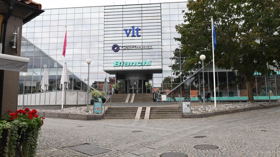 Ett område runt VLT:s hus i Västerås har spärrats av. Arkivbild.