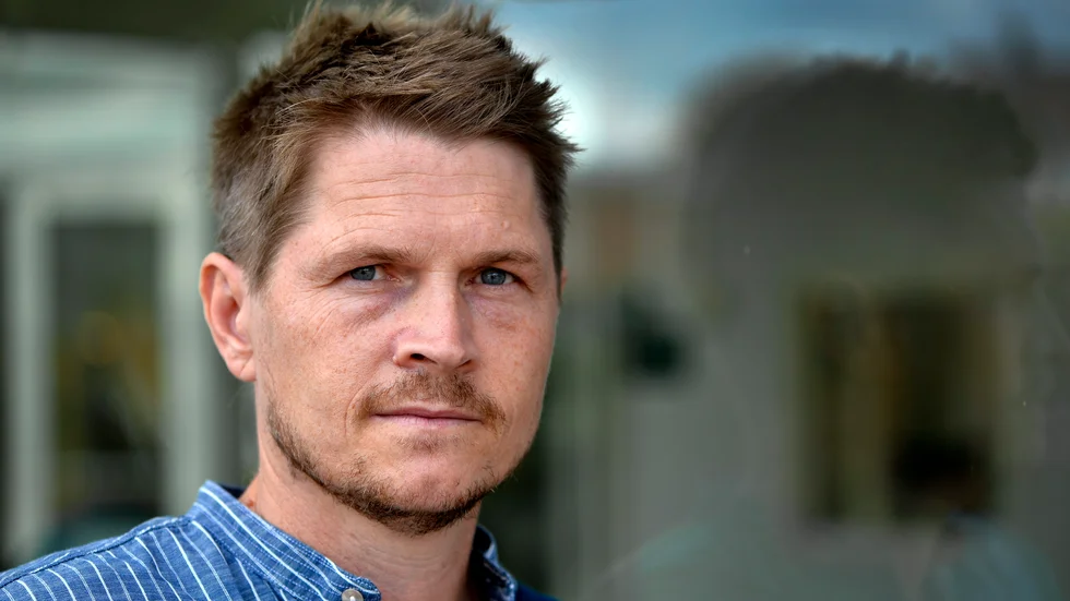 Erik Lindeman (i bild), överläkare på Giftinformationscentralen, tror inte att de ryska läkarna kan ha missat Aleksej Navalnyjs troliga förgiftning. Arkivbild.