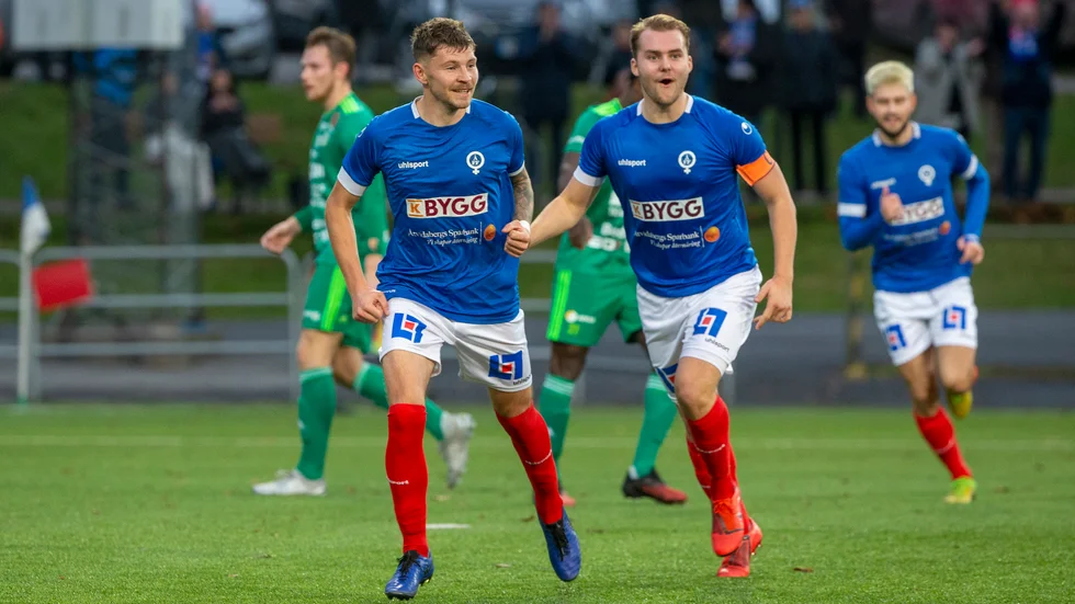 Josh Bragg förlänger sitt kontrakt med ÅFF.