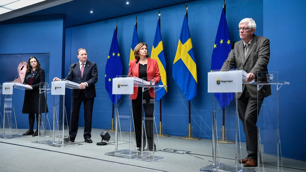 På en pressträff den 18 december meddelades det att bibliotek skulle stänga, något regeringen och Folkhälsomyndigheten saknade laglig grund att göra. Arkivbild.