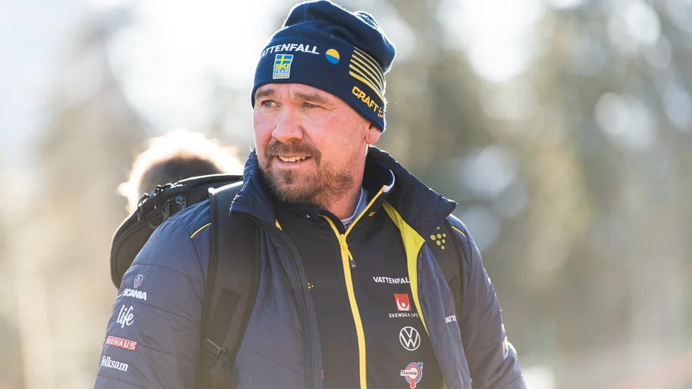 Lars Selin flaggar för att alla juniorer inte kommer att få chansen att ta en JVM-plats.