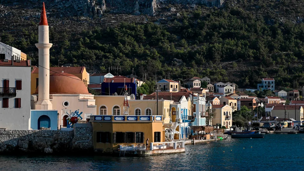 Kastellorizo är den grekiska ö som ligger längst bort från fastlandet, två kilometer från Turkiet.