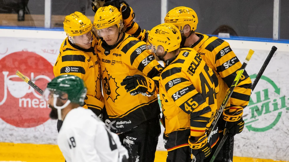 Philip Broberg har vuxit på många sätt inför den här säsongen. Han spelade en viktig roll och gjorde matchens första mål i derbyt borta mot Björklöven. Matchen vann AIK med 2–1, efter sudden death.