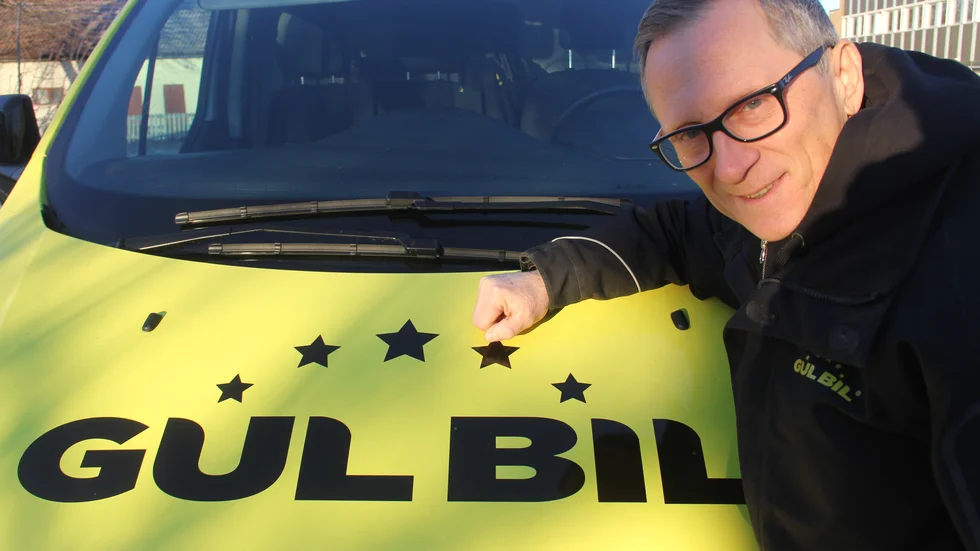 Ett fordon som borde ge minst dubbel poäng i "Gul bil"-tävlingar. 