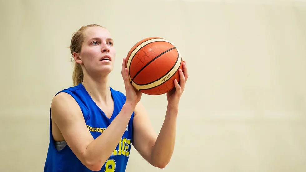 Ellen Nyström kan missa Luleå Baskets premiär. 