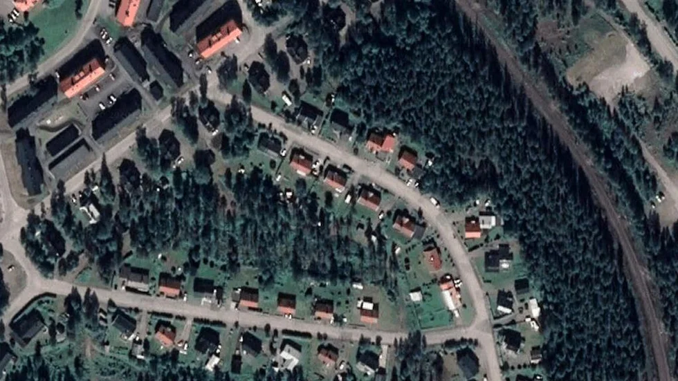 Området kring Safirvägen 8