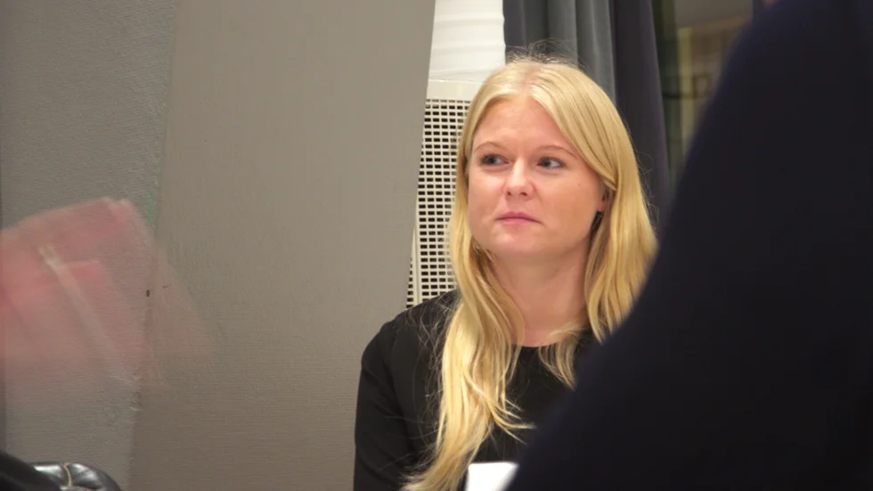 Elever på en kommunal skola kommer nu att testas för covid-19. 