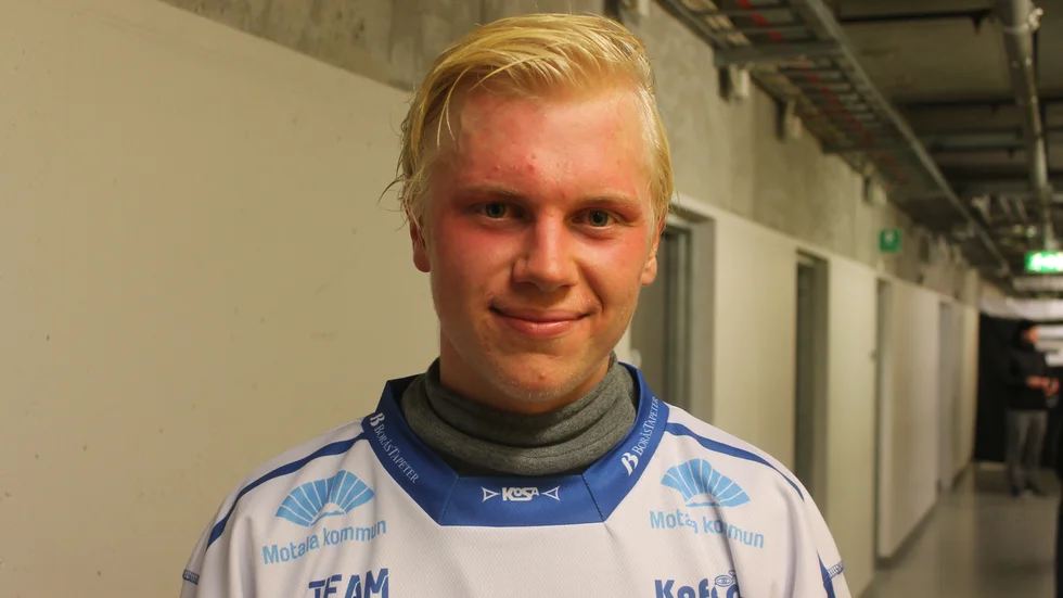 IFK Motalas spelare Viktor Spångberg säger att det är ett glädjebesked för alla att nu politikerna i Motala kommun är överens om att bygga en hall.