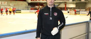 Idag gör han comeback