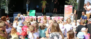 Godisregn och karusellbiljetter till barn