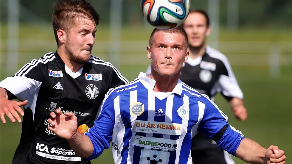 Mittfältsmotor. Alija Smailagic hade en bra eftermiddag, vann många dueller, inledde målskyttet och spelade fram till 4–0.