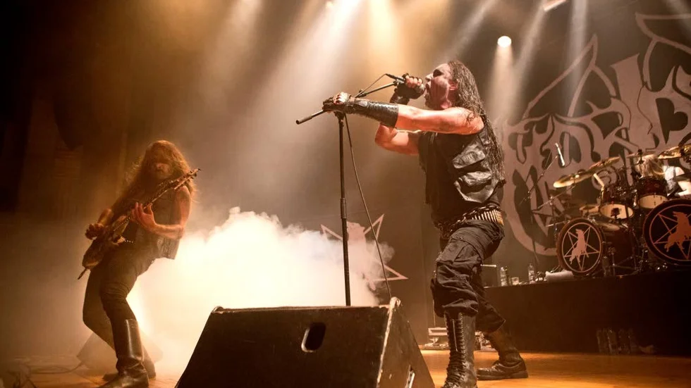 Hemmaplan. Marduk gjorde två intensiva spelningar under Black Christmas.