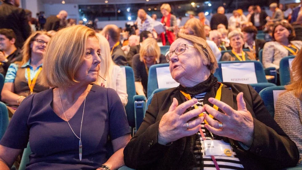 Lärdomar. Marit Paulsen i samspråk med FP:s partisekreterare (och nästa partiledare!?) Maria Arnholm.