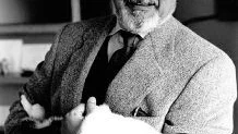 V.S. Naipaul, bilden togs i hans hem då han intervjuades efter priset.