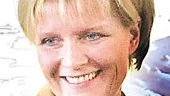För att klara de hårdare miljökraven var man tvungen att bygga en ny freonfri reningsanläggning. "Skorstenen är ett bra exempel där det verkligen syns att man har tänkt på miljön", säger kvalitets- och miljöchefen på Sapa Heat Transfer, Ulrika Björn.
FOTO: TITTI OLOVSSON