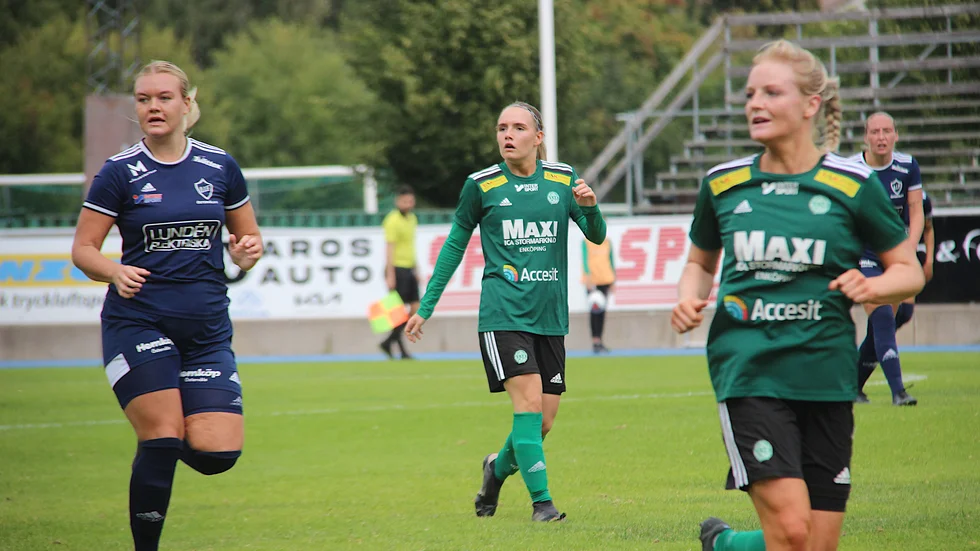 Lina Rosengren och Alice Lindberg spelade flest a-lagsmatcher i ESK förra säsongen (vid sidan av målvakten Agnes Vilén som bytt klubb) och har enligt tränare Odeheim fortsatt sin utveckling i vinter. 