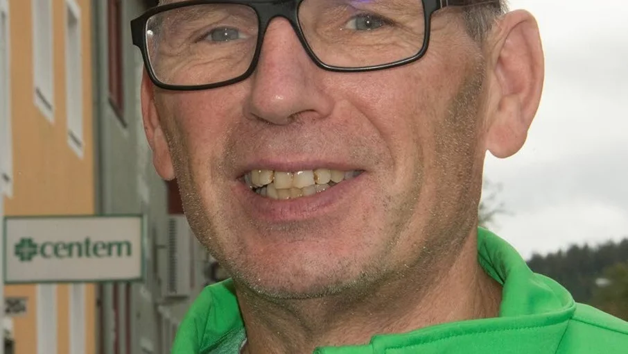 Bjarne Hald, Centerpartiet.