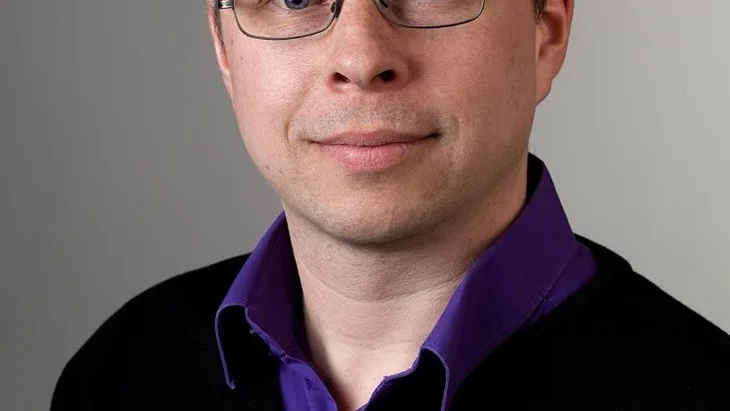 Roger Tuomas, Moderaterna.