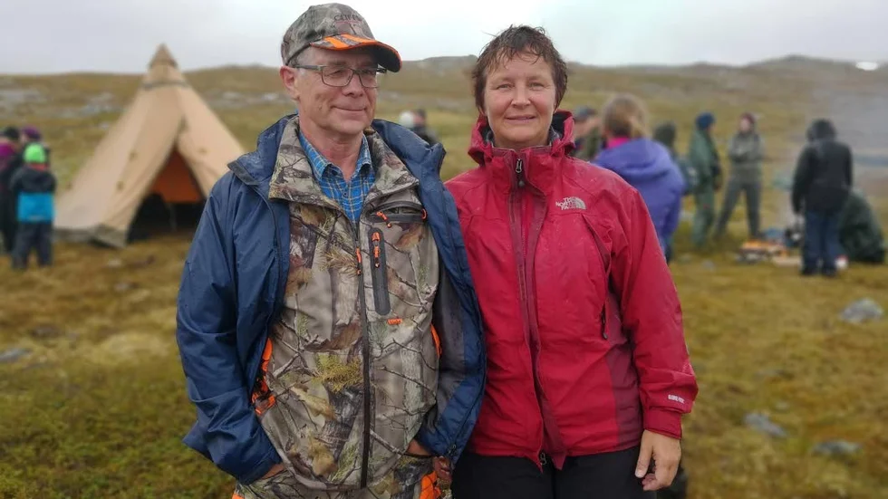 Britta Flinkfeldt (S) tillsammans med Albert Lestander (V) som också deltog i synen av det tilltänkta gruvområdet i Nasafjäll.