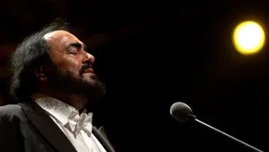 Luciano Pavarotti har avlidit, 71 år gammal. Petros Karadjias/AP Photo/Scanpix.