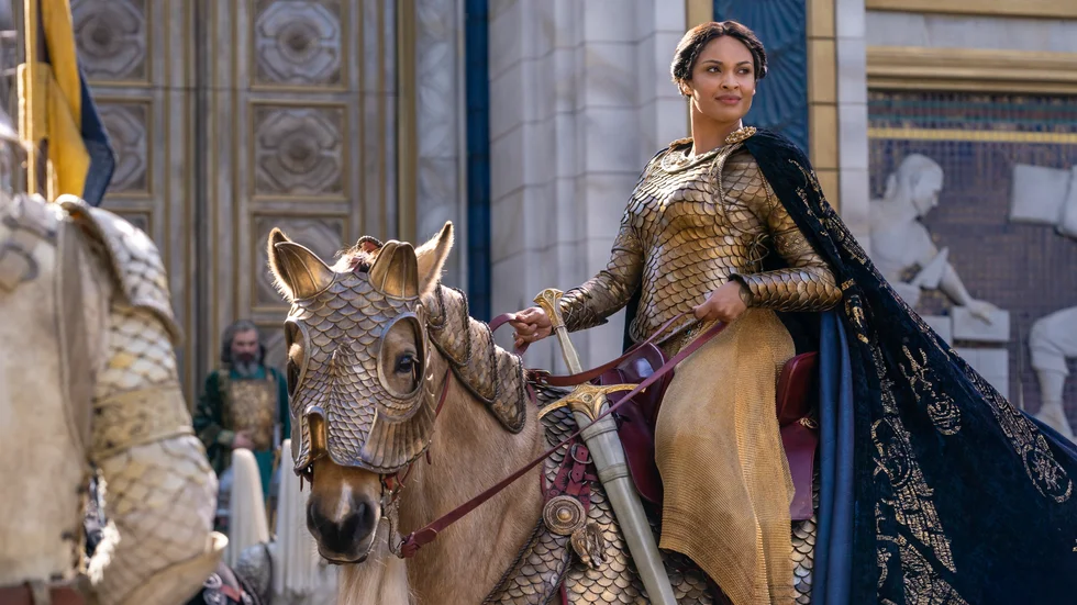 Cynthia Addai-Robinson i "Sagan om ringen: Maktens ringar".