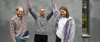 Äntligen yeah yeah wow wow