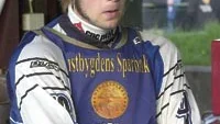 Västervik Speedways Robert Lönnblom har kört bra den senaste tiden. I kväll är det en viktig match mot Smederna på Ljungheden. Foto: ANDERS LILJEGREN