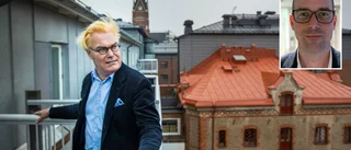 Kulturchef inom regionen avgår • Uppgifter om personalmissnöje •  Arbetsbefriad men lyfter närmare en halv miljon kronor 