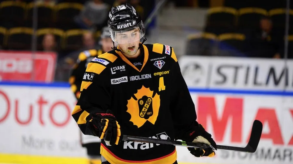 POÄNGKUNG. Joakim Lindström har levererat som poängkung i Skellefteå. I övrigt har säsongen inte varit någon succé för laget så här långt. Nu riskerar laget att tvingas spela play in till slutspelet.