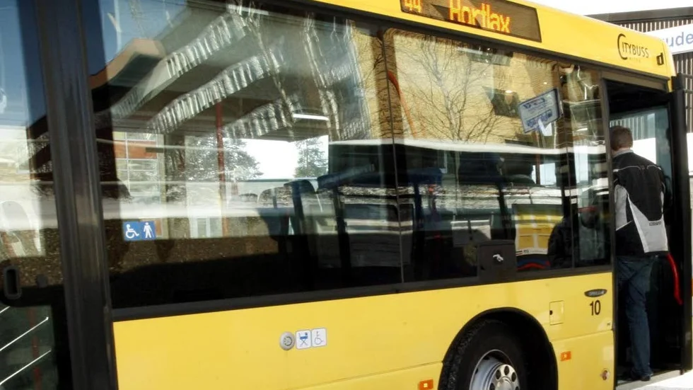 Varm buss. Skribenten är upprörd över att bussarna verkar säkna AC. (Arkivbild)