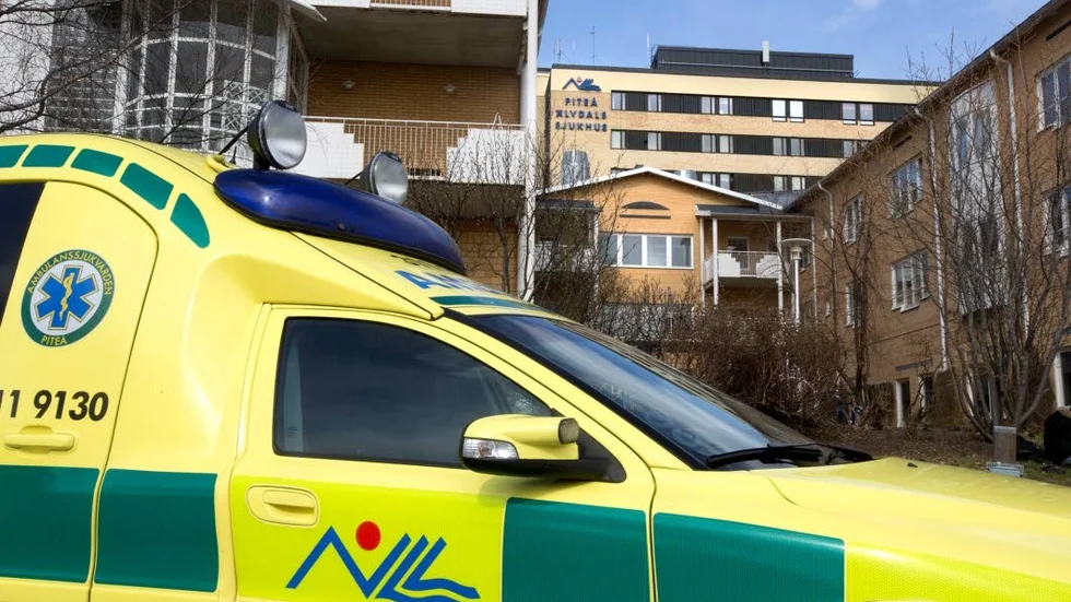Utredning. IVO anser att Piteå älvdals sjukhus vidtagit tillräckliga åtgärder efter att en manlig patient avlidit i ambulansen efter att syrgasen tagit slut. (Arkivbild)